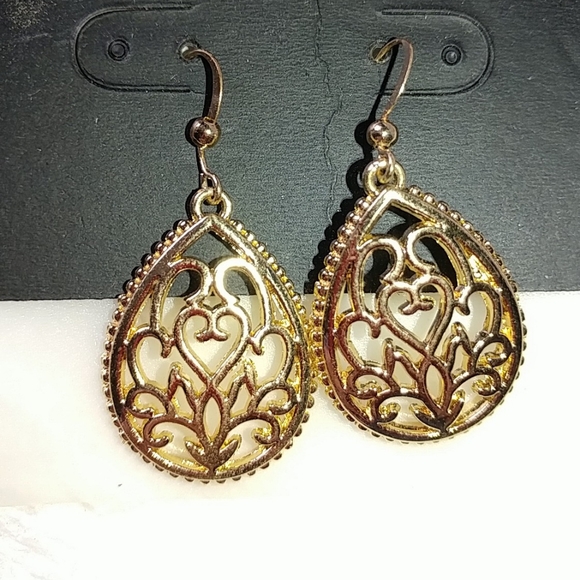 🦋 NAPIER, CHAPS PIERCED EARRINGS - HOOPS, PEARL STUDS - Picture 4 of 7